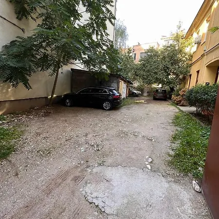 Old City Centar Koturova Free Parking Apartment *
